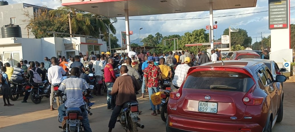GASOLINA COMBUSTIVEL CUAMBA.jpg