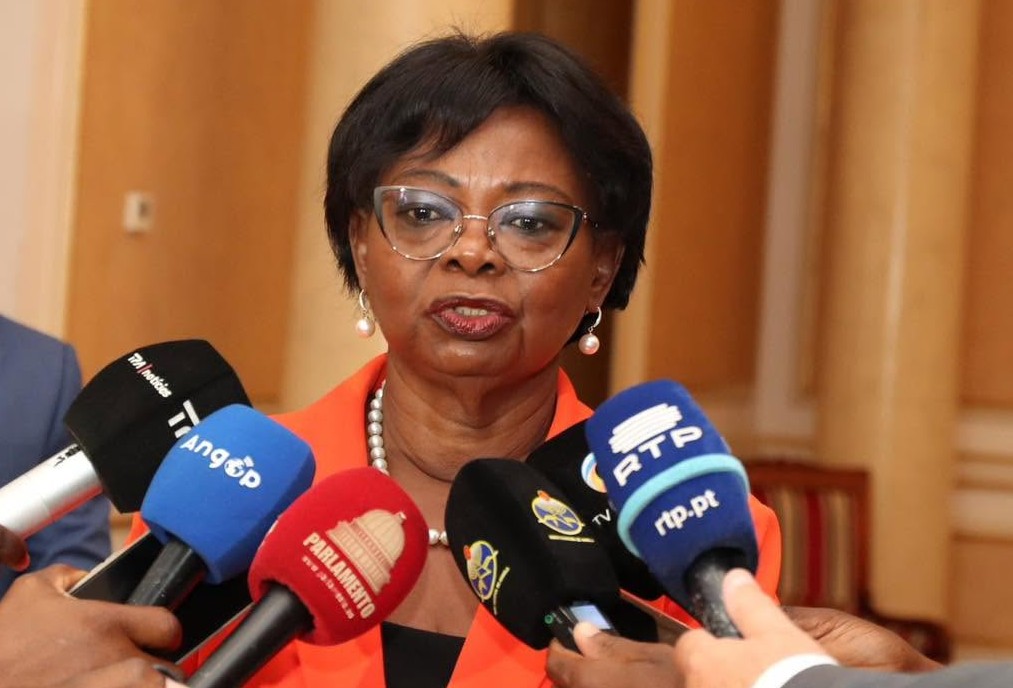 Embaixadora de Mocambique em Angola Osvalda Joana.jpg